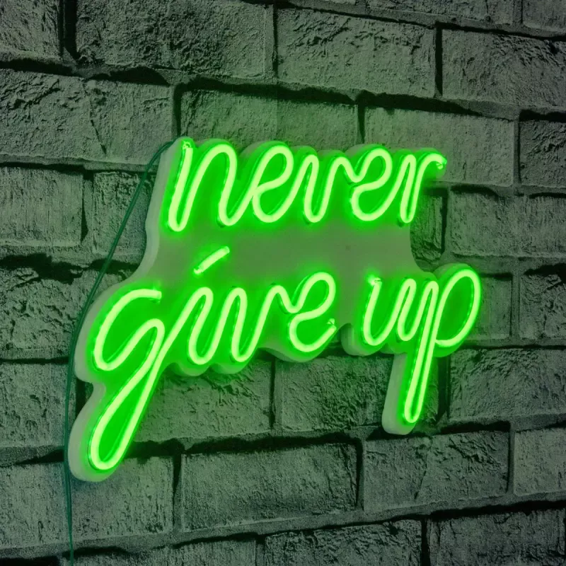 Ѕидна LED декорација Never Give Up-Green