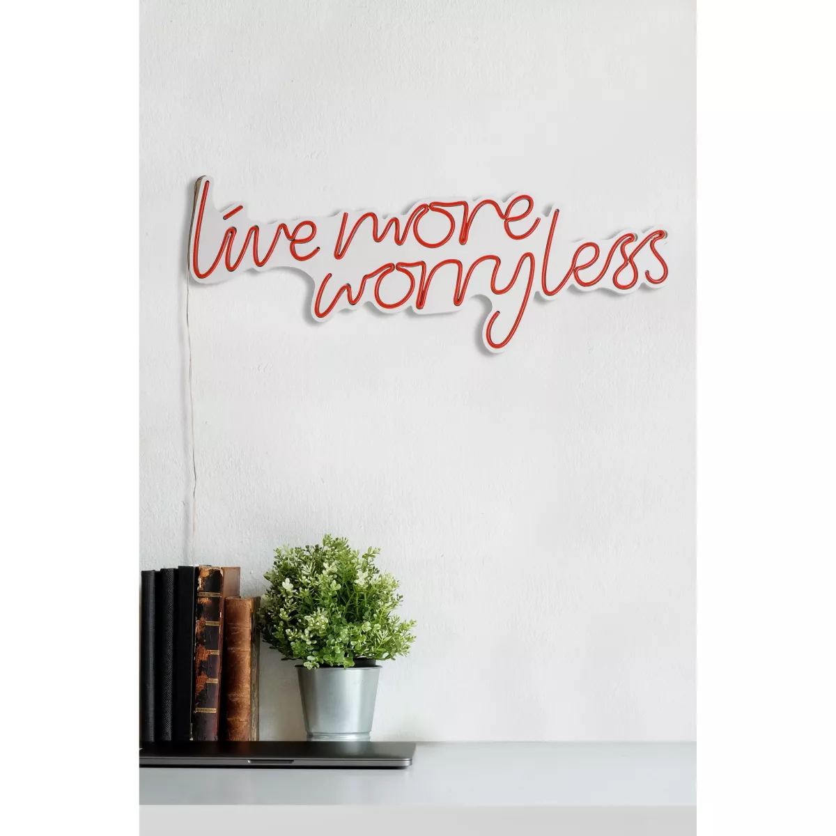 Ѕидна LED декорација Live More Worry Less - Red